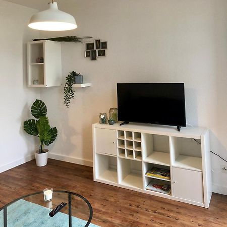 Mein Bruehl-Stadtmitte, Fusslaeufig Zur Tu Und Bibliothek Apartment Кемниц Екстериор снимка