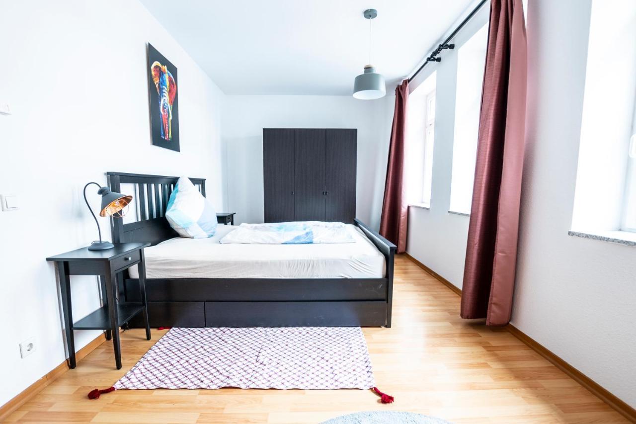 Mein Bruehl-Stadtmitte, Fusslaeufig Zur Tu Und Bibliothek Apartment Кемниц Екстериор снимка